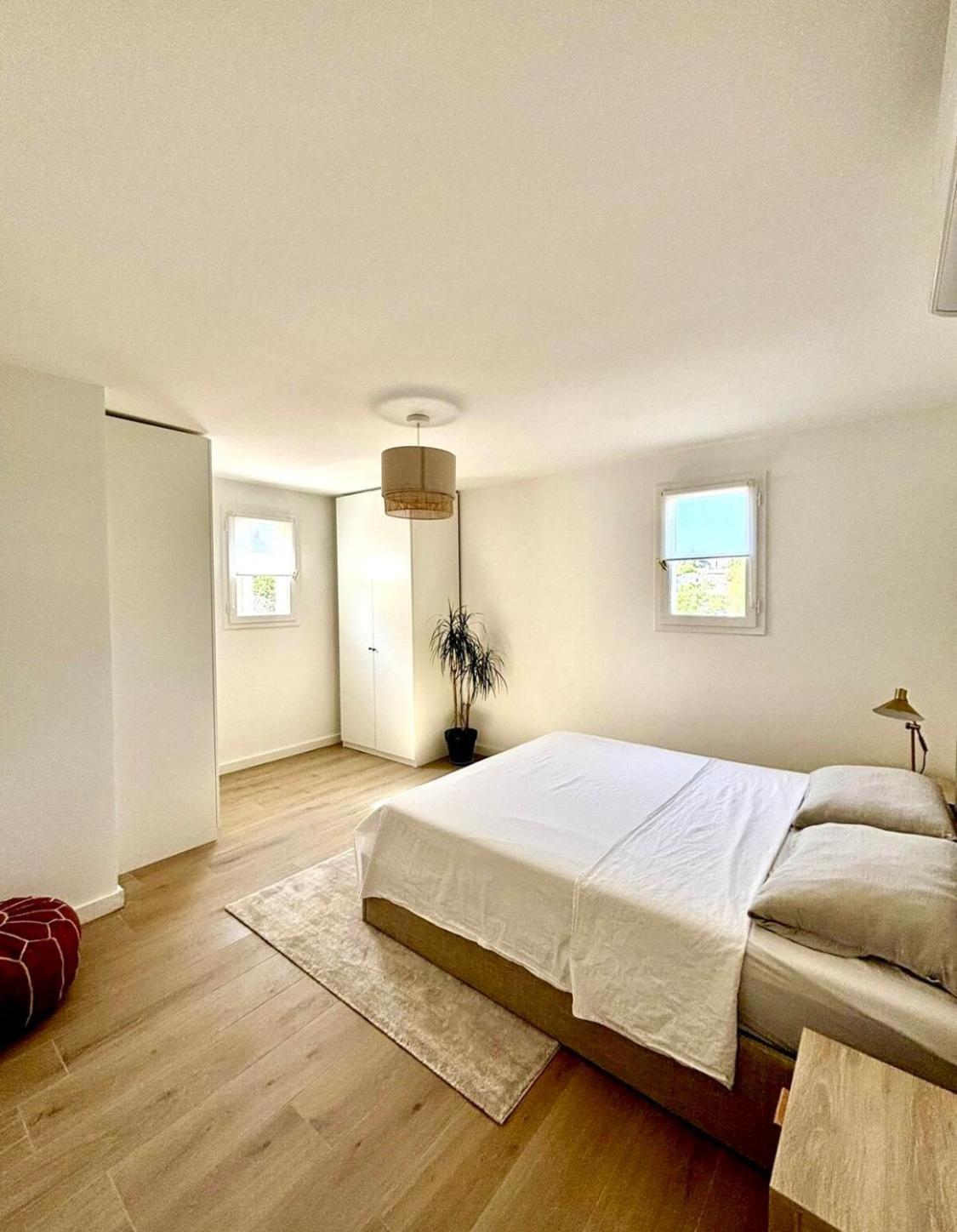 Bastidon Paisible Dans Residence Avec Piscine Frejus Luaran gambar