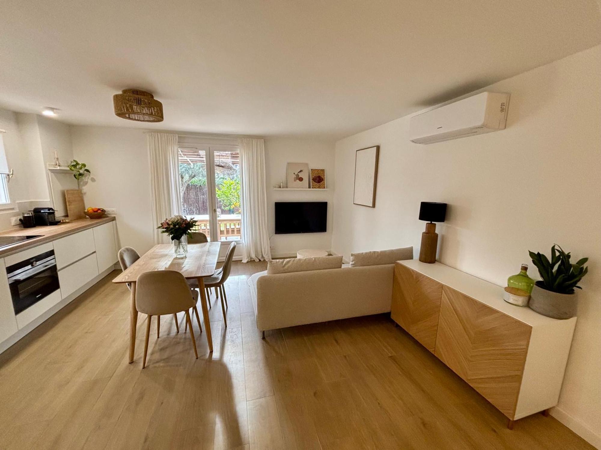 Bastidon Paisible Dans Residence Avec Piscine Frejus Luaran gambar